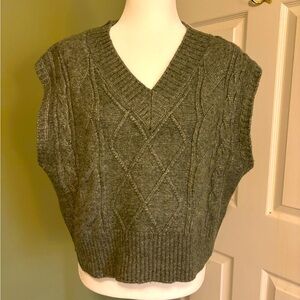 Sweater Vest Sincerely Jules Size Medium